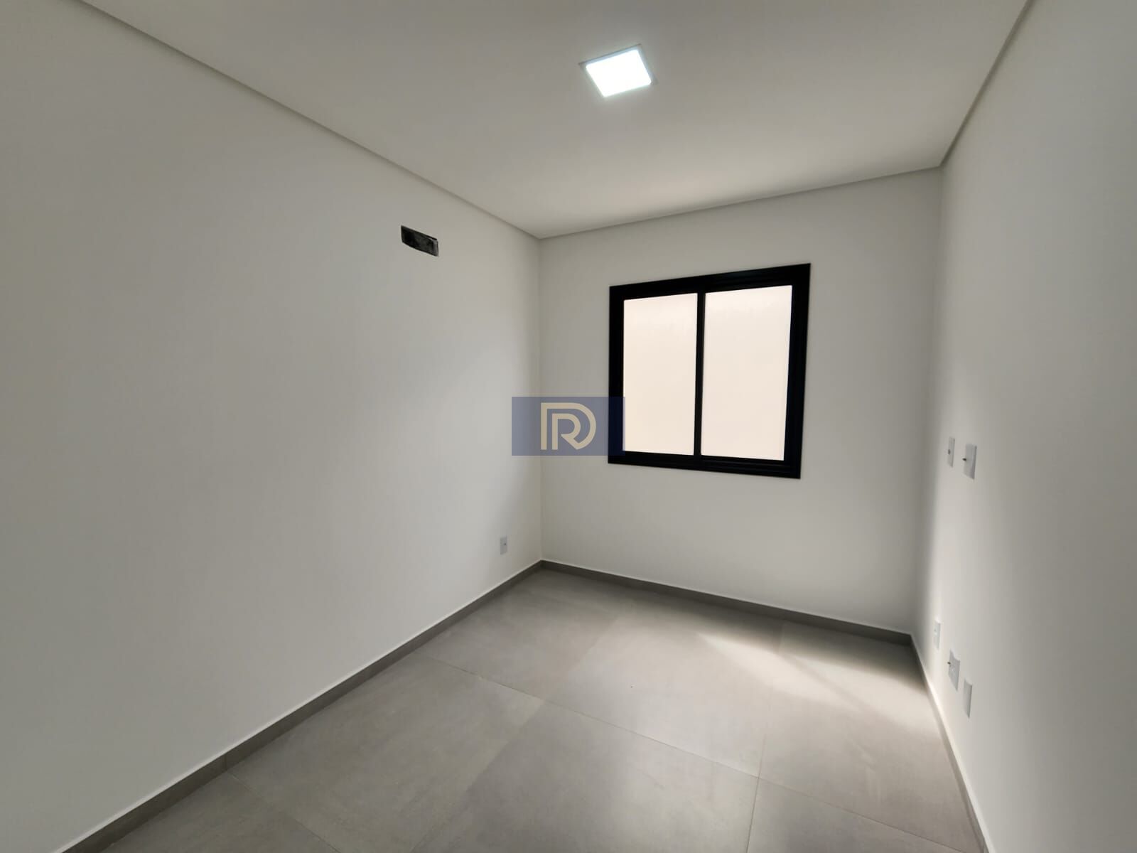 Apartamento à venda com 4 quartos, 99m² - Foto 9