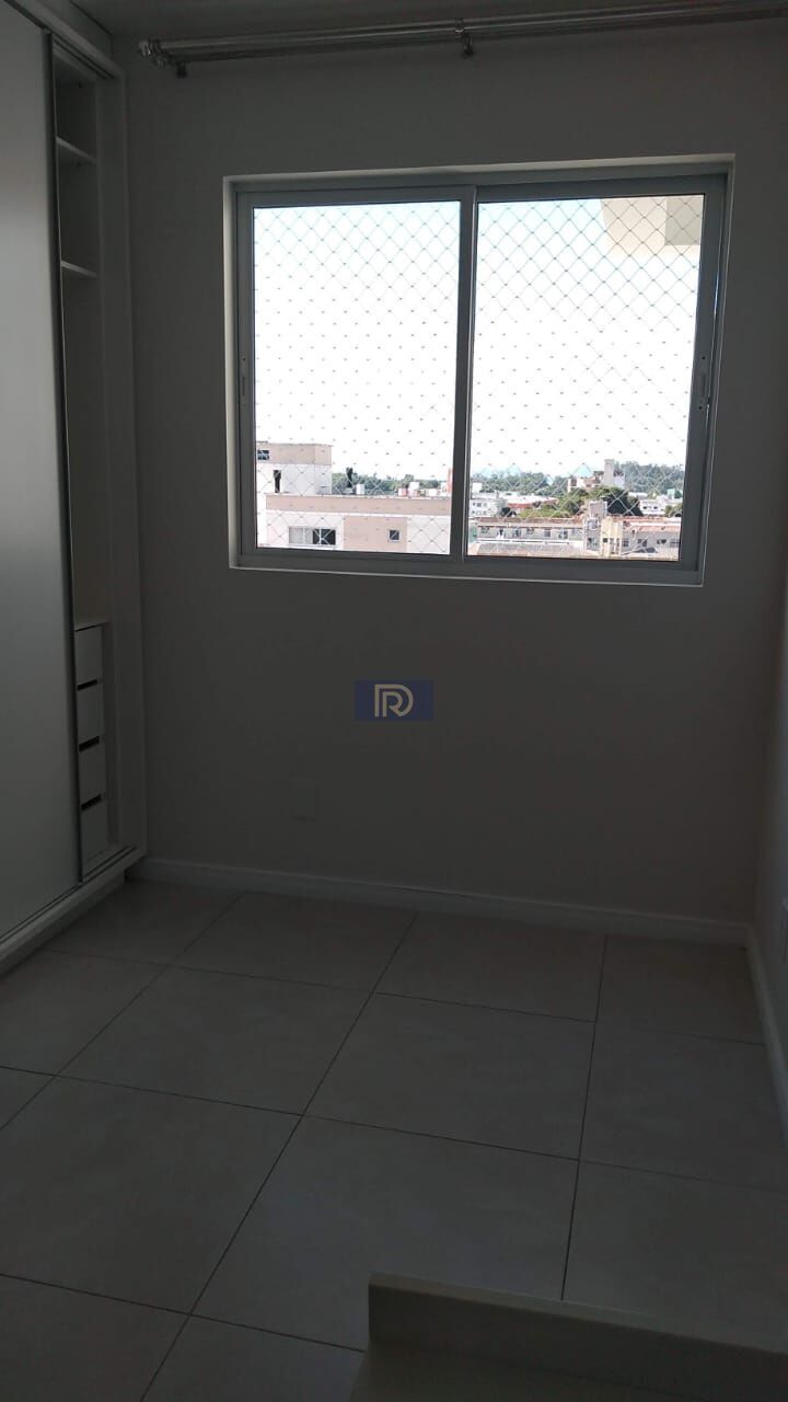 Apartamento à venda com 2 quartos, 72m² - Foto 8