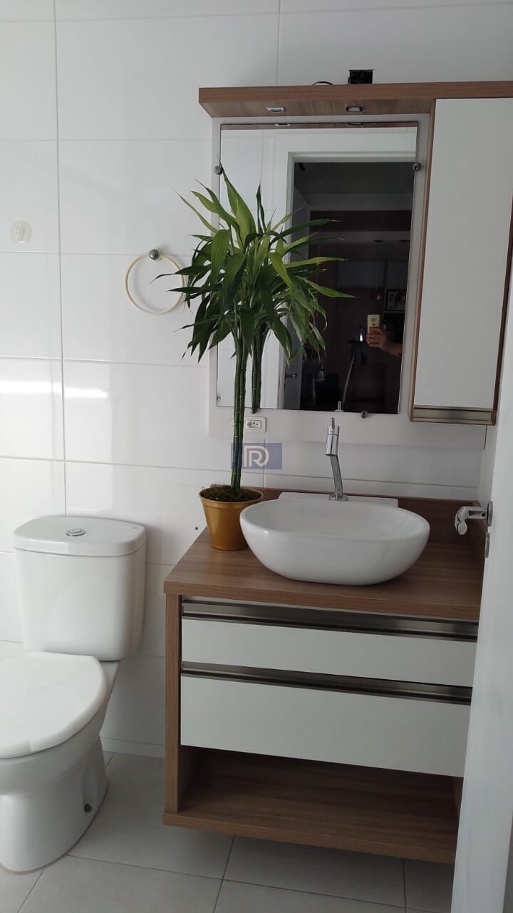 Apartamento à venda com 2 quartos, 72m² - Foto 12