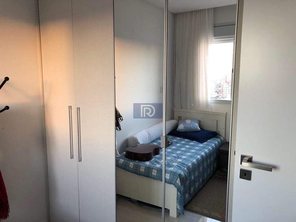 Apartamento à venda com 3 quartos, 103m² - Foto 13