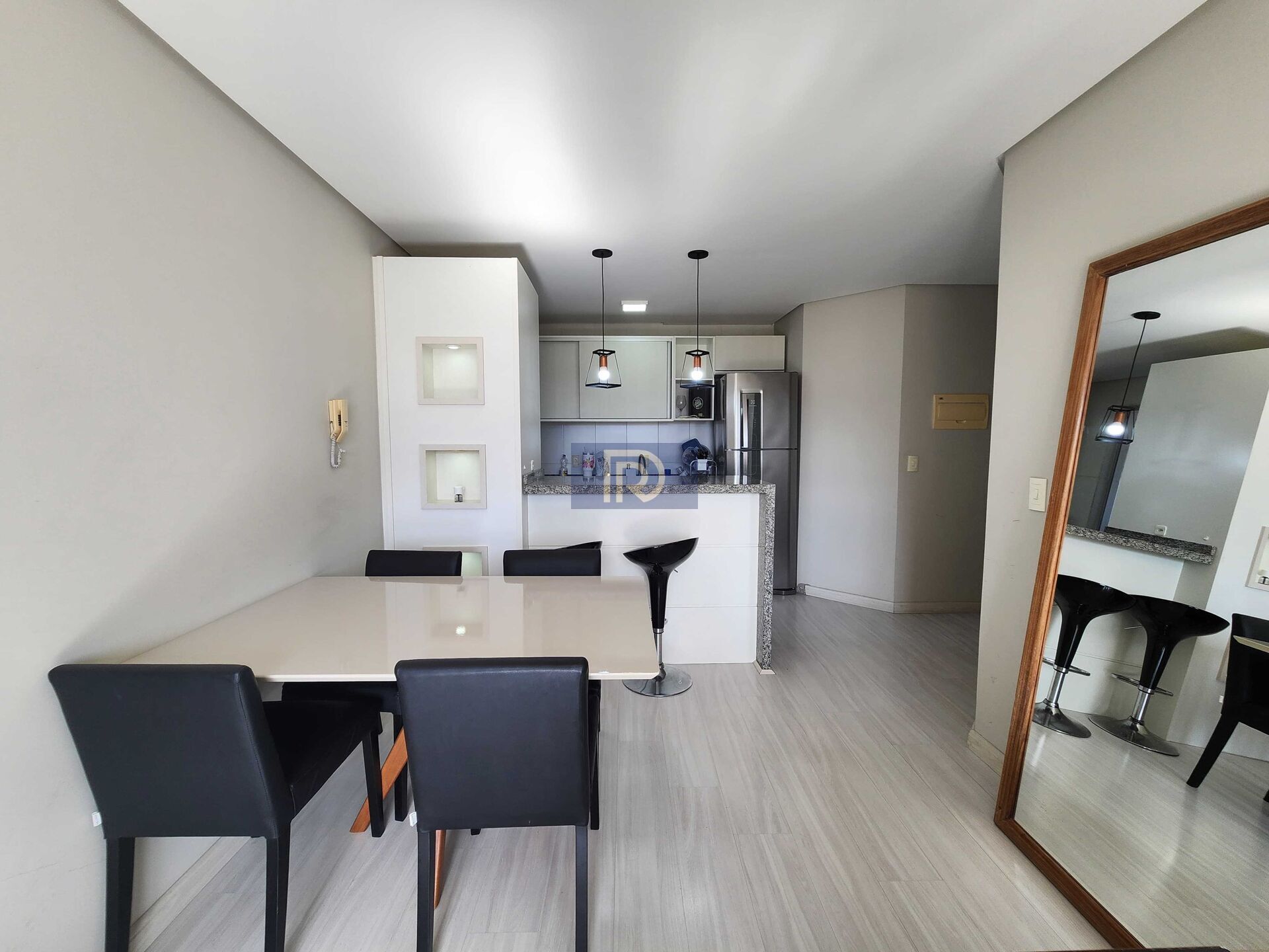 Apartamento à venda com 2 quartos, 56m² - Foto 6