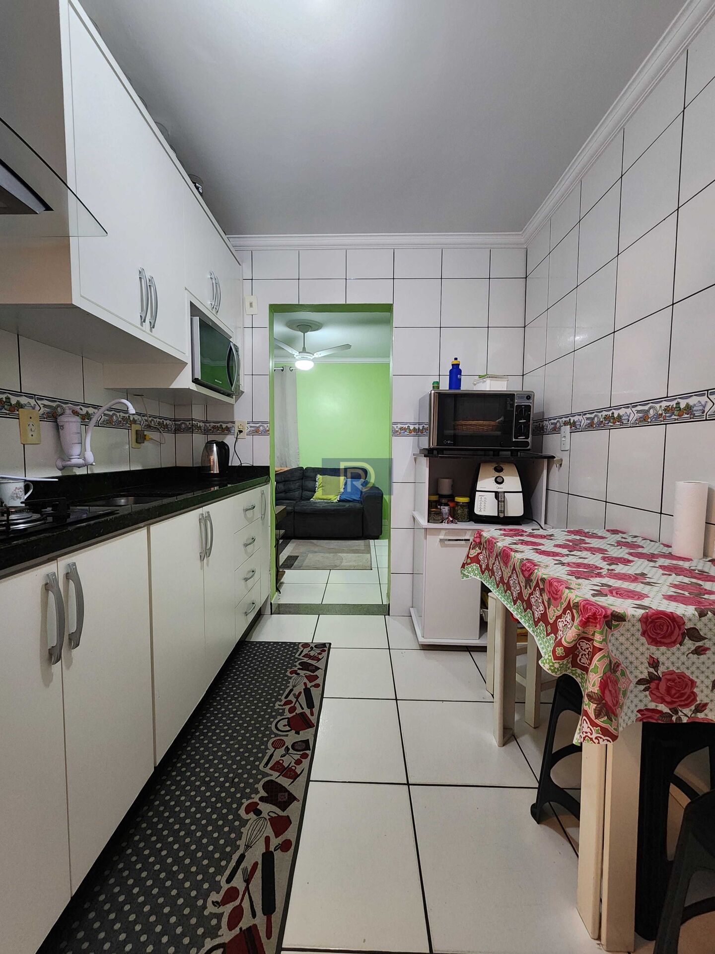 Apartamento à venda com 2 quartos, 48m² - Foto 3