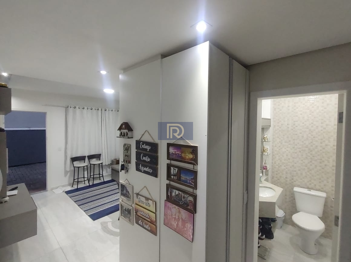 Casa de Condomínio à venda com 2 quartos, 77m² - Foto 4