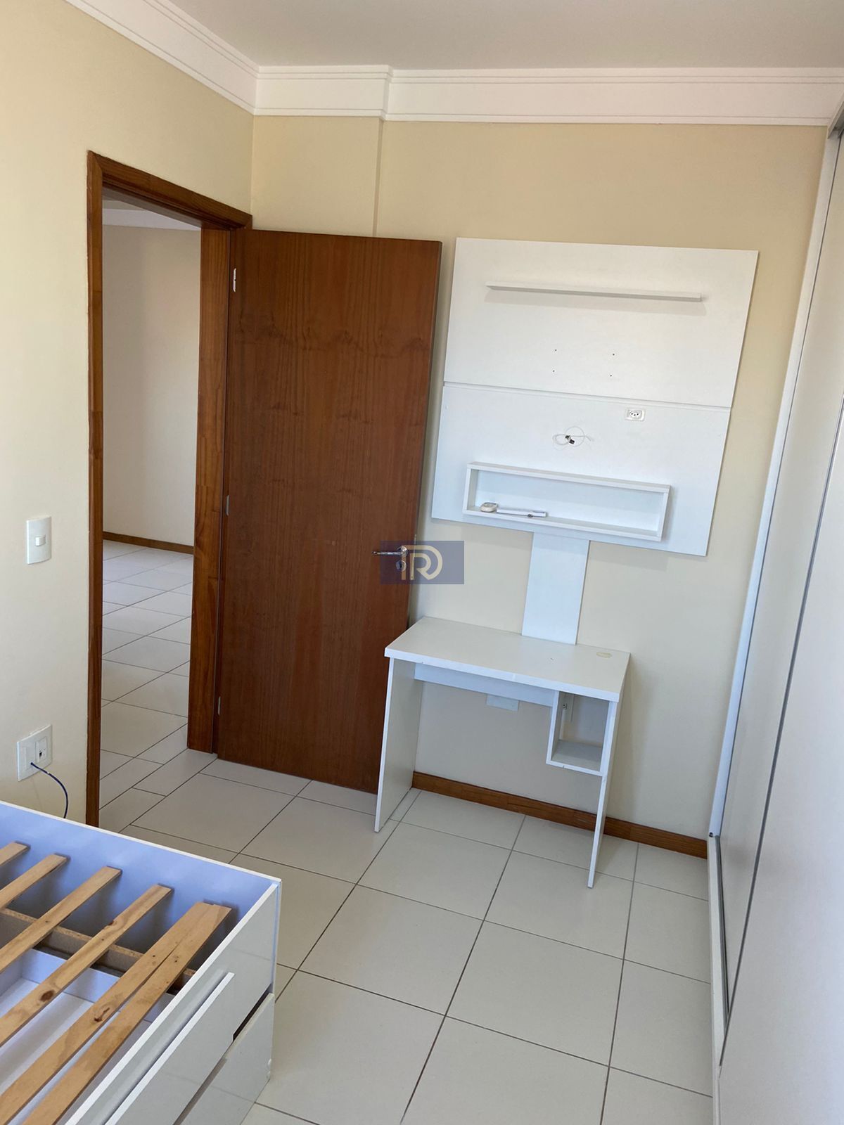 Apartamento à venda com 2 quartos, 75m² - Foto 17