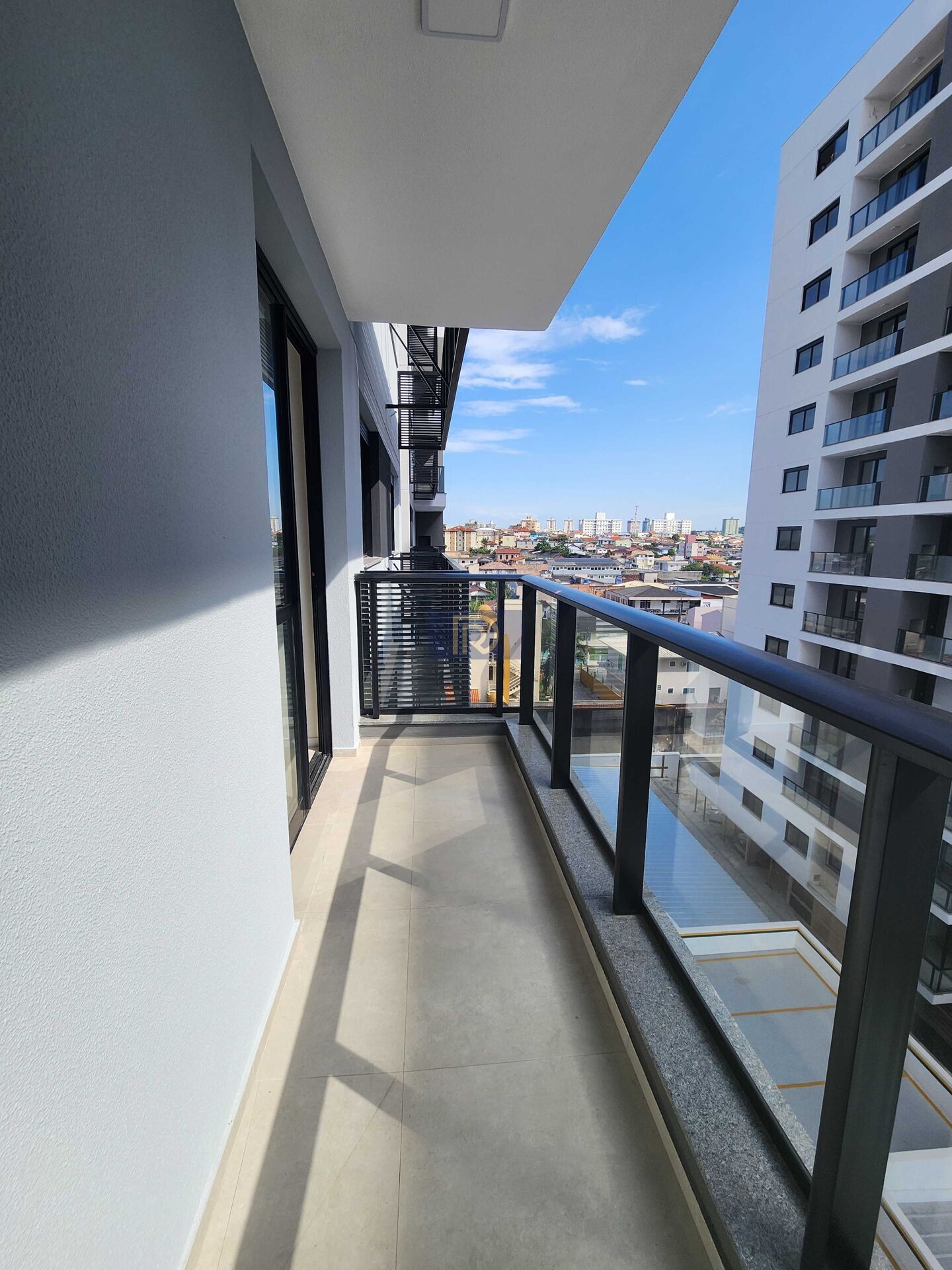 Apartamento à venda com 2 quartos, 65m² - Foto 7