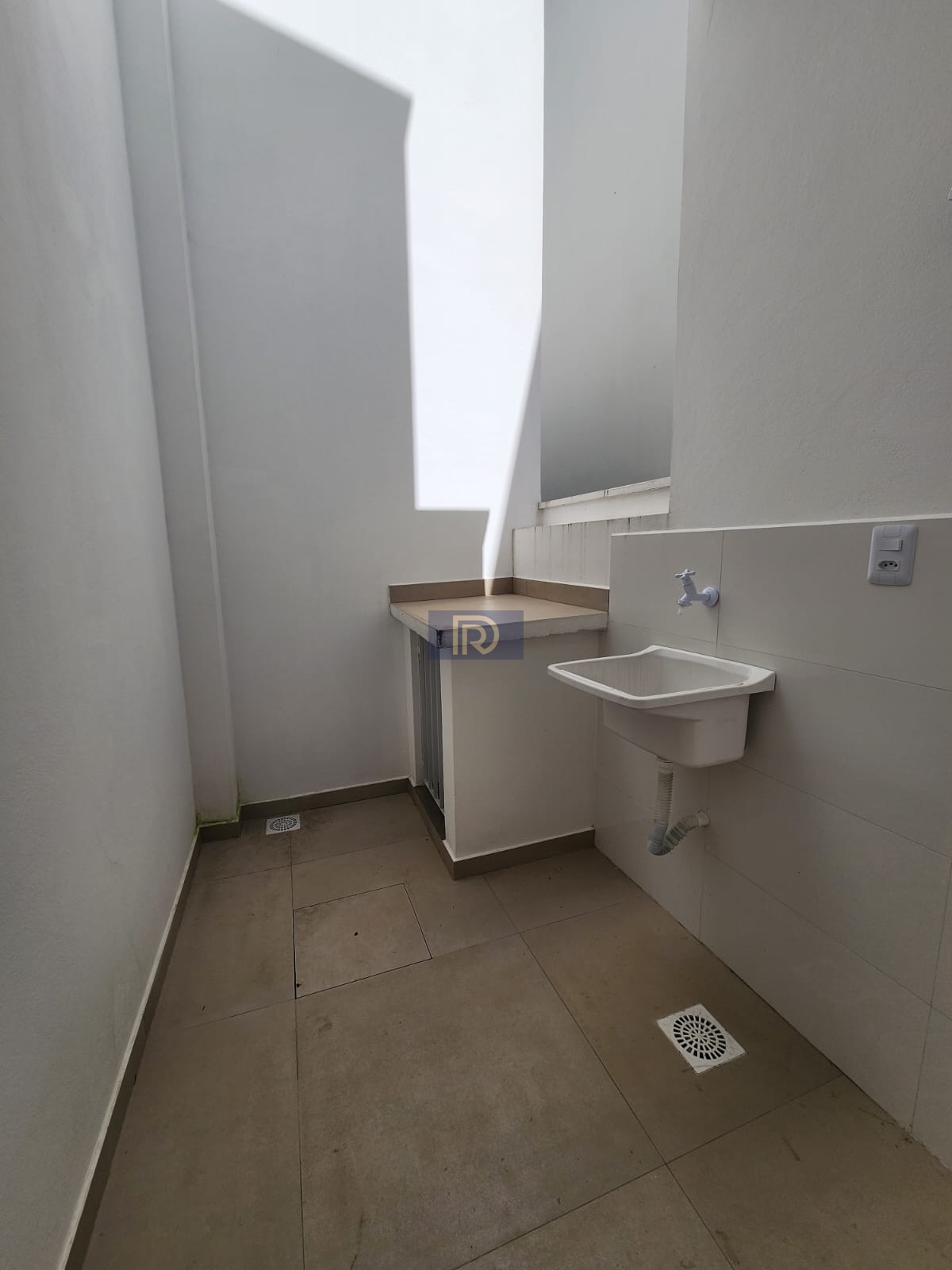 Sobrado à venda com 2 quartos, 65m² - Foto 5