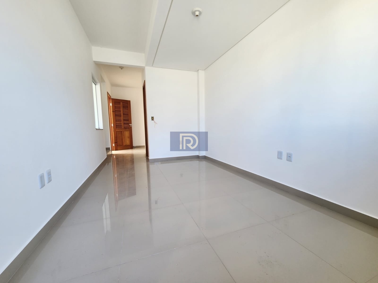 Sobrado à venda com 2 quartos, 65m² - Foto 2