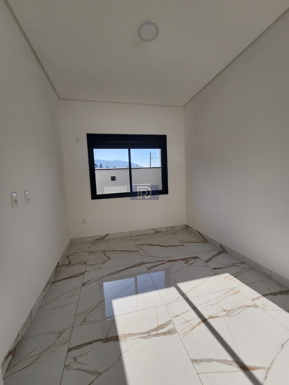 Casa à venda com 3 quartos, 112m² - Foto 13