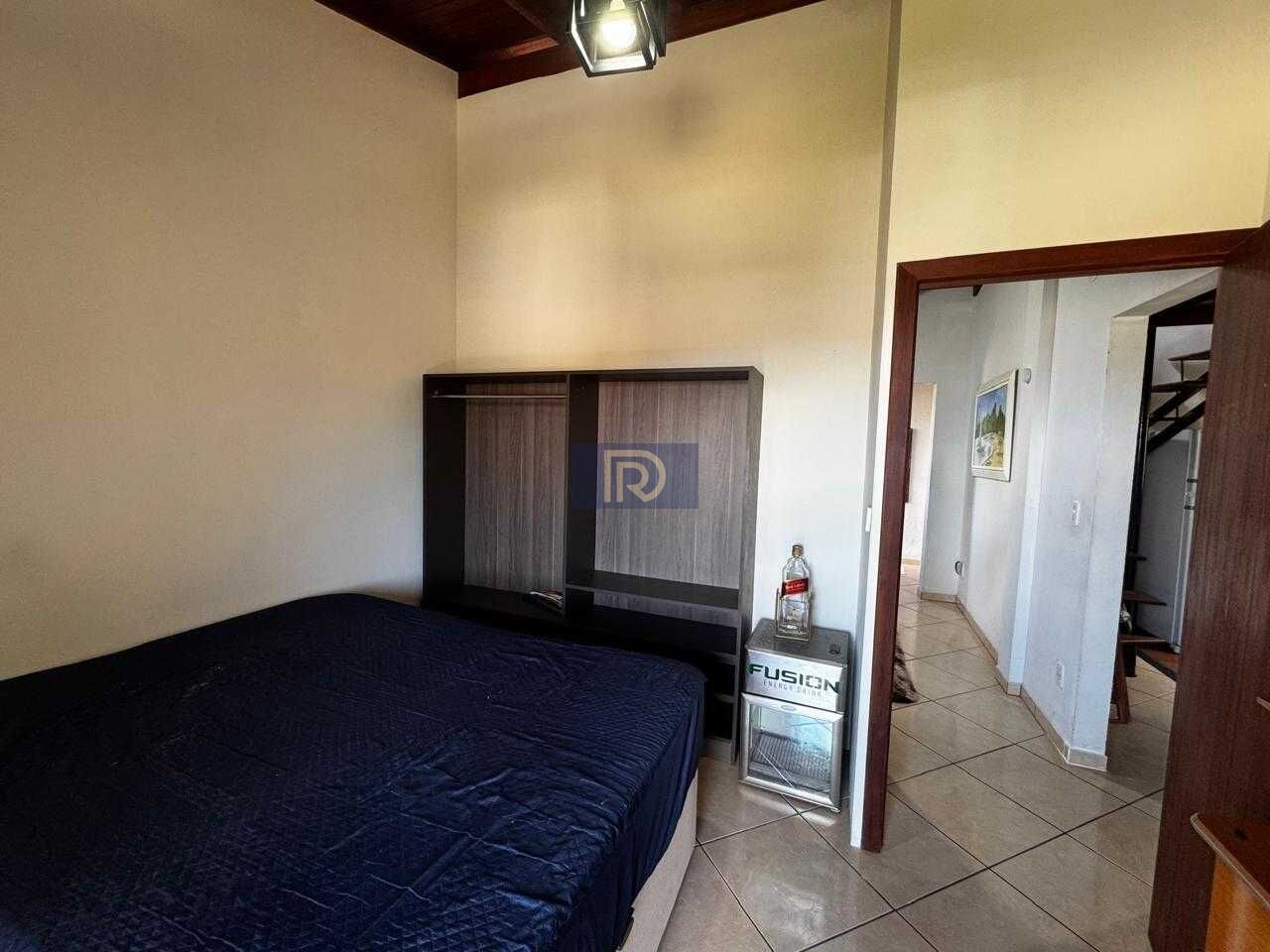 Casa, 4 quartos, 200 m² - Foto 9