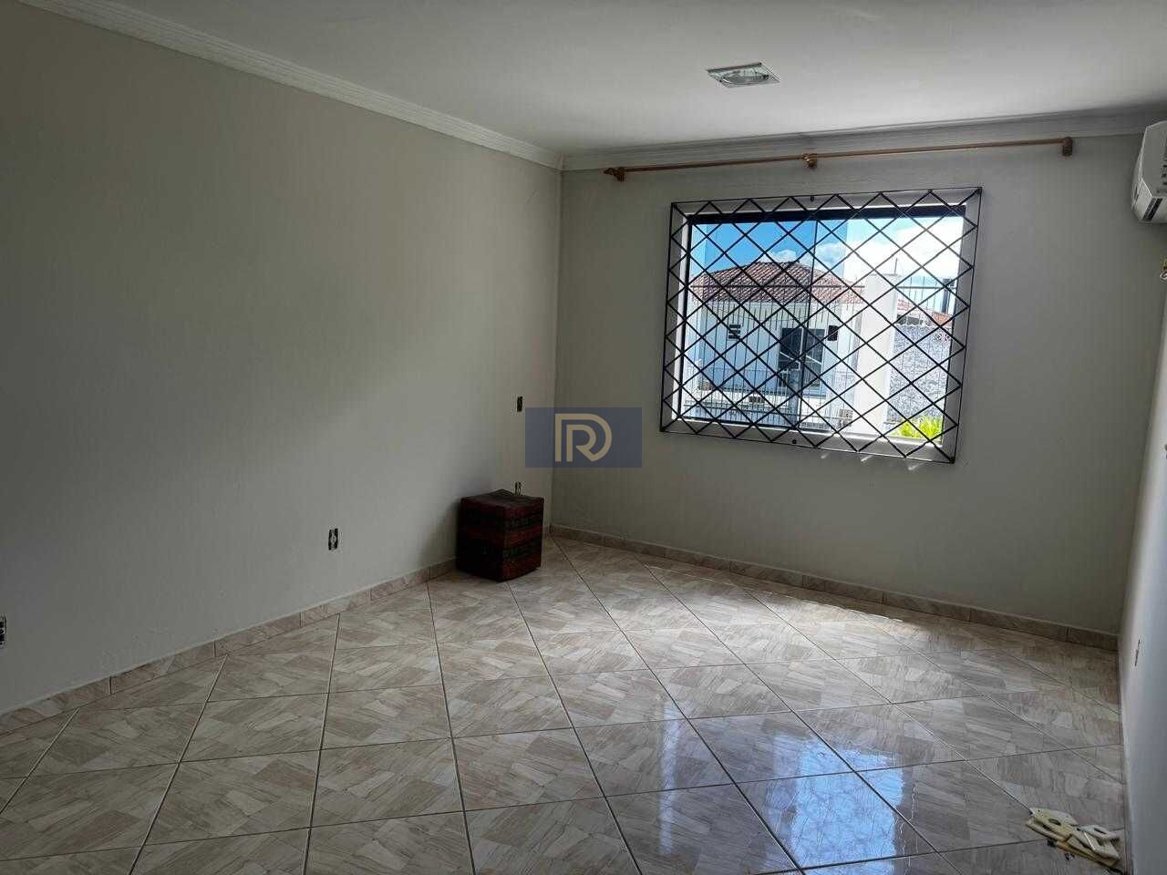 Casa, 4 quartos, 200 m² - Foto 37