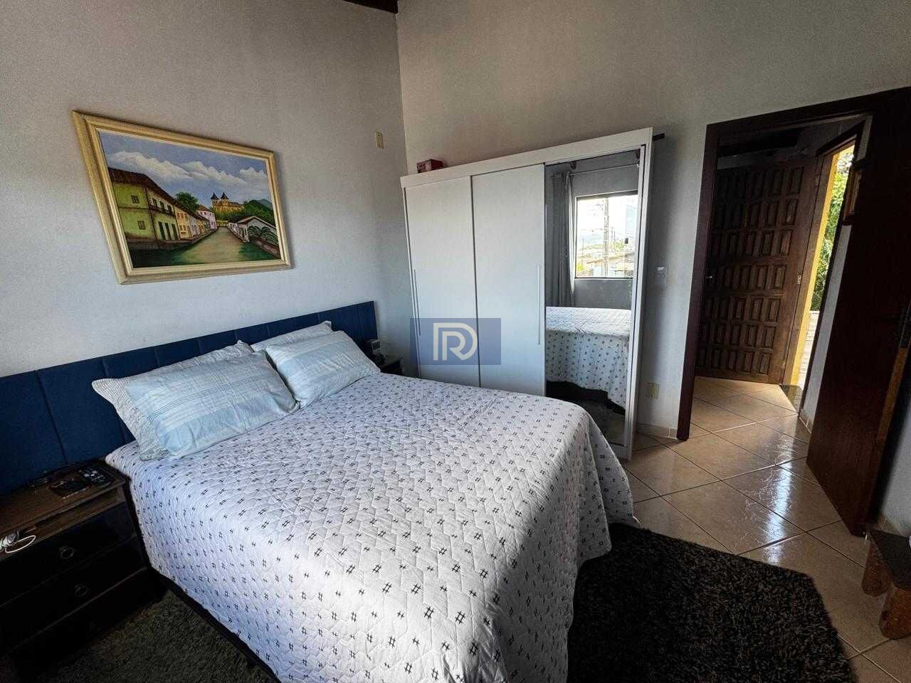 Casa, 4 quartos, 200 m² - Foto 14