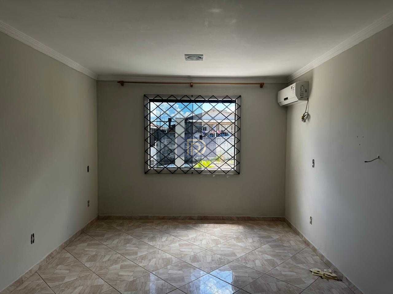 Casa, 4 quartos, 200 m² - Foto 35