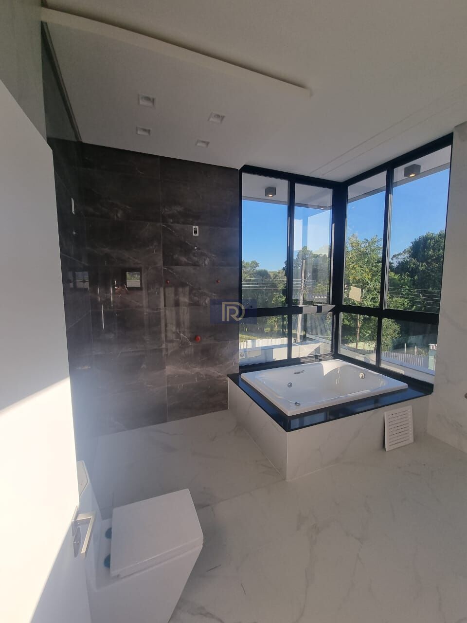 Casa à venda com 3 quartos, 312m² - Foto 13