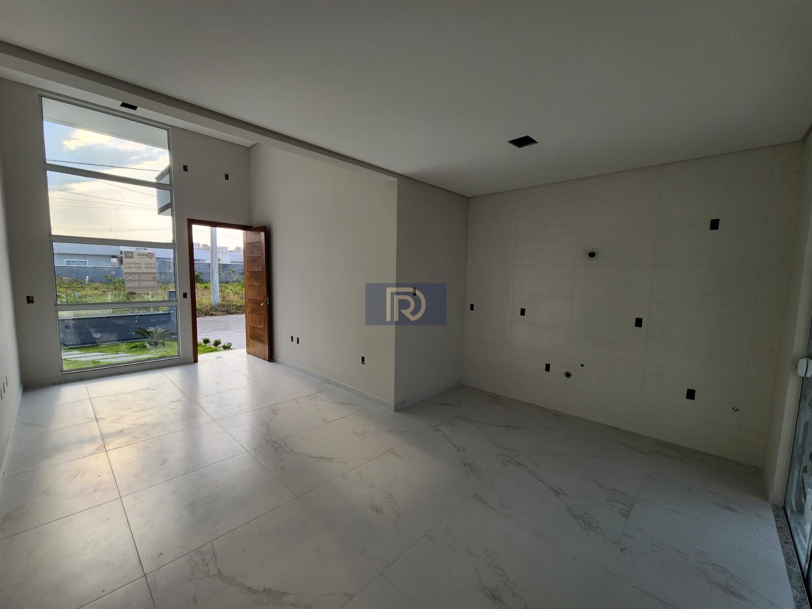 Casa à venda com 3 quartos, 100m² - Foto 5