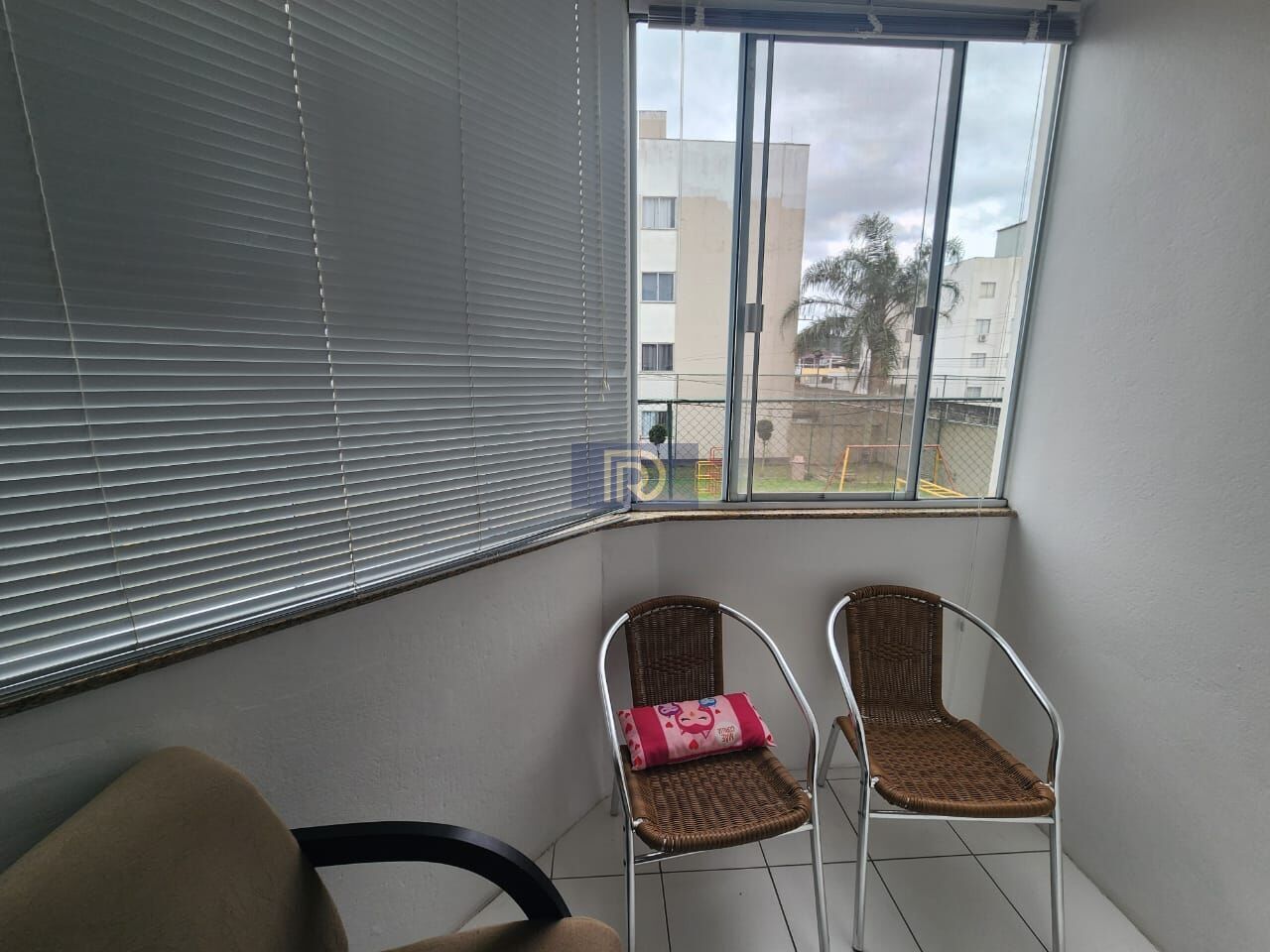 Apartamento à venda com 3 quartos, 68m² - Foto 9