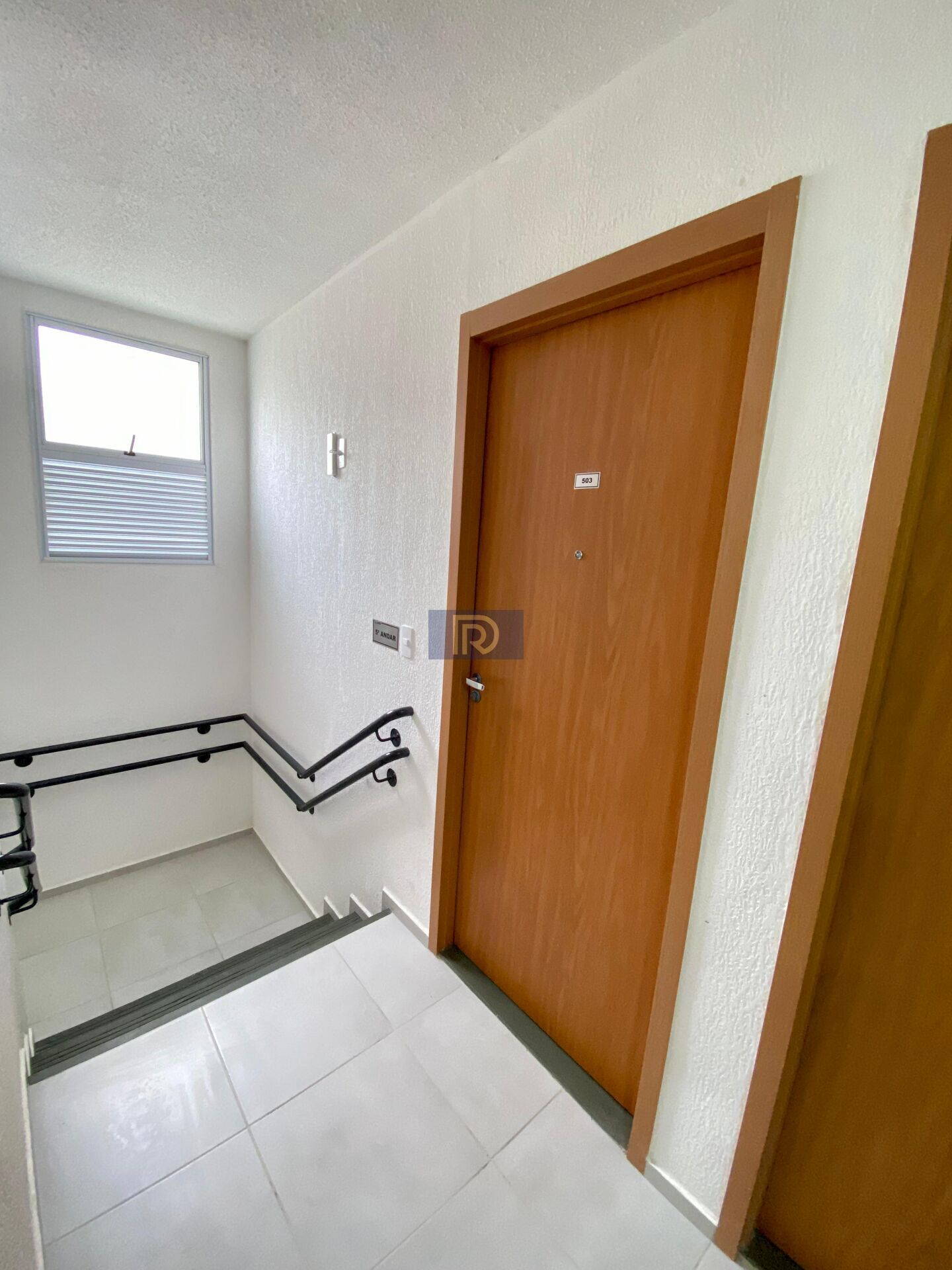 Apartamento à venda com 2 quartos, 43m² - Foto 13