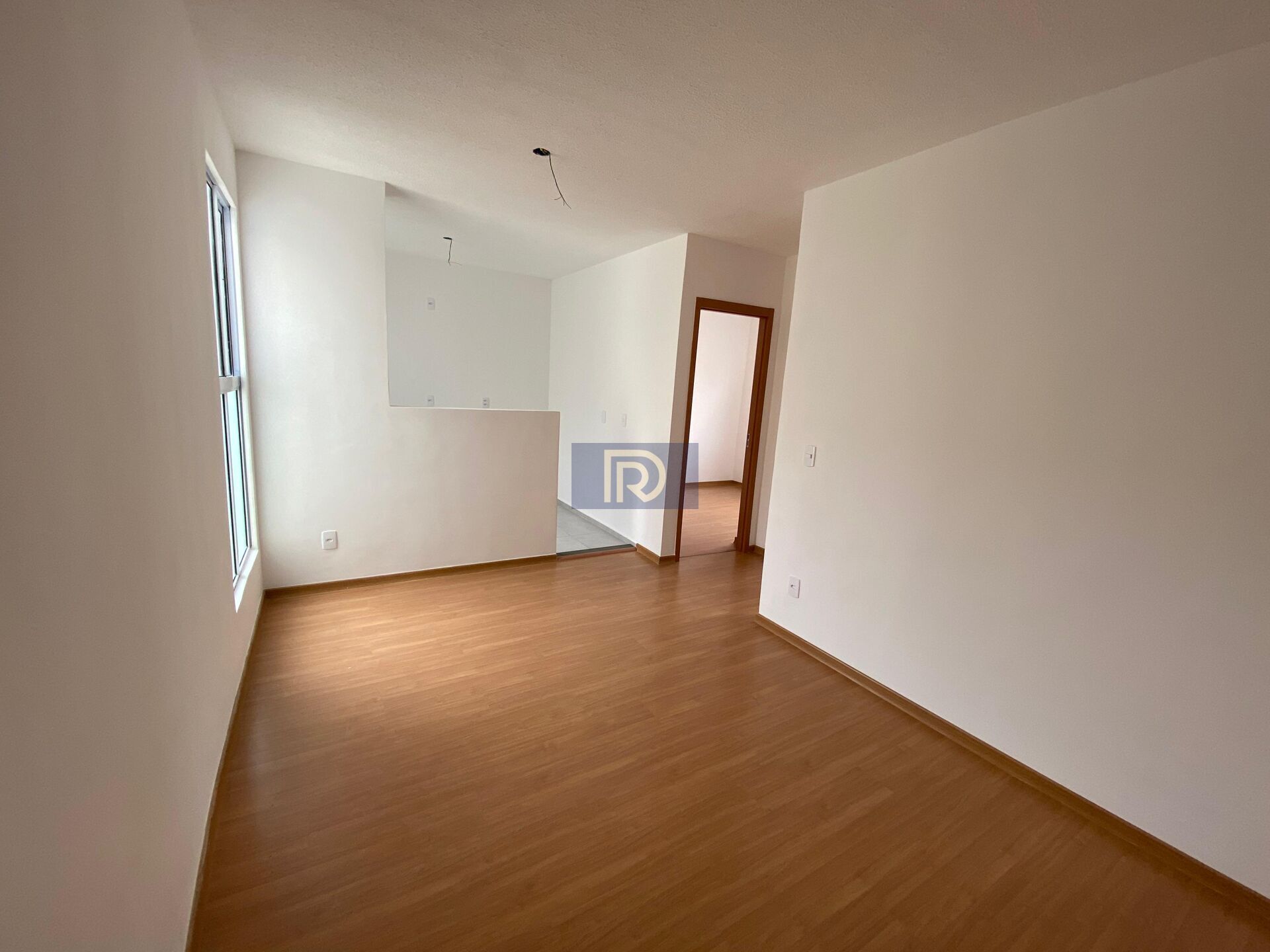 Apartamento à venda com 2 quartos, 43m² - Foto 2