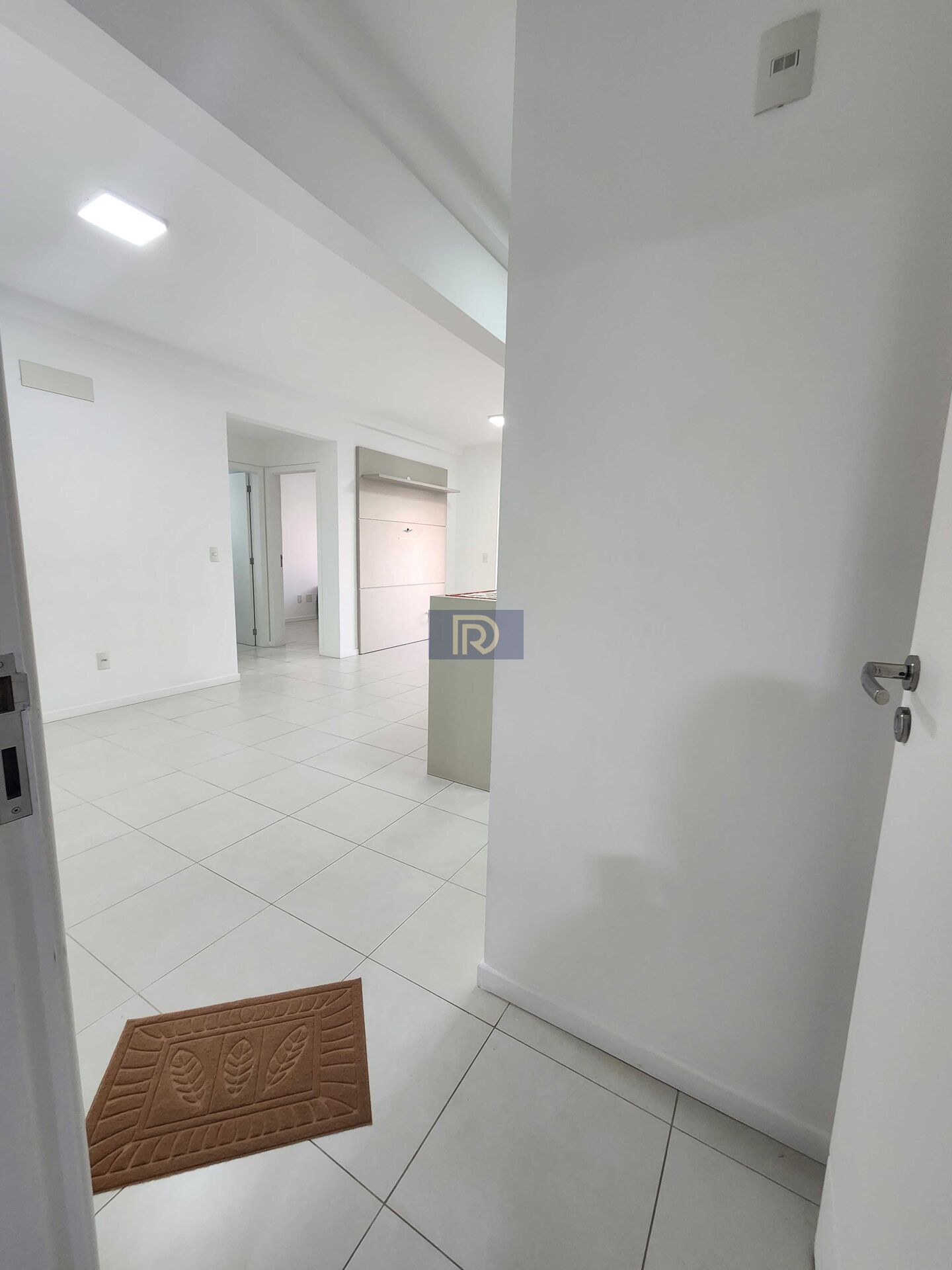 Apartamento à venda com 2 quartos, 67m² - Foto 16