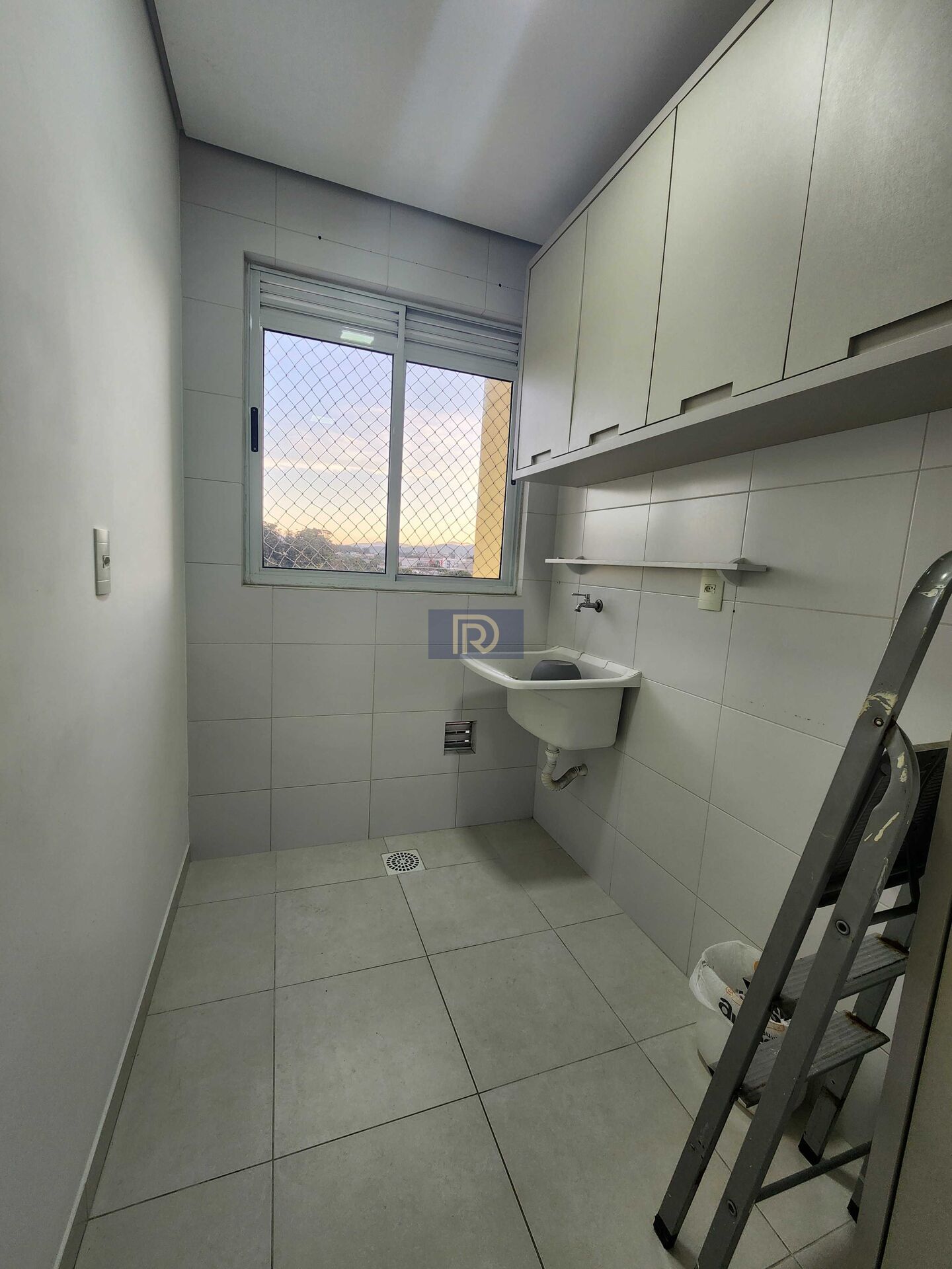 Apartamento à venda com 2 quartos, 67m² - Foto 4
