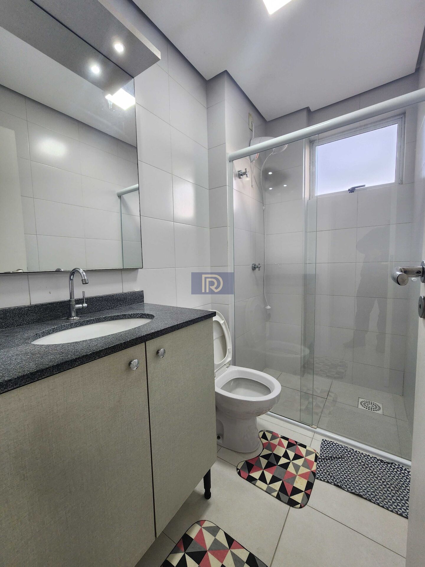 Apartamento à venda com 2 quartos, 67m² - Foto 9