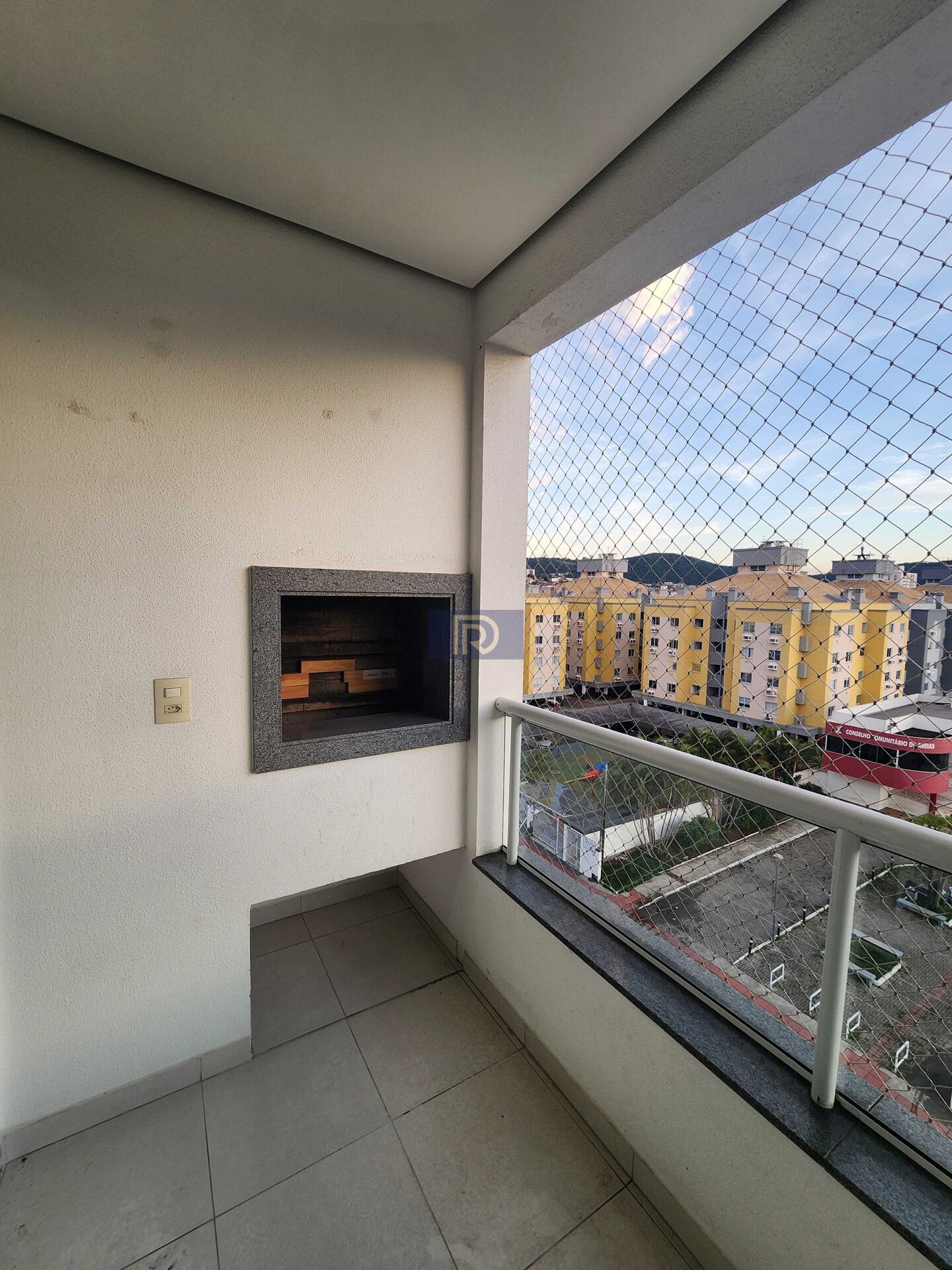 Apartamento à venda com 2 quartos, 67m² - Foto 7