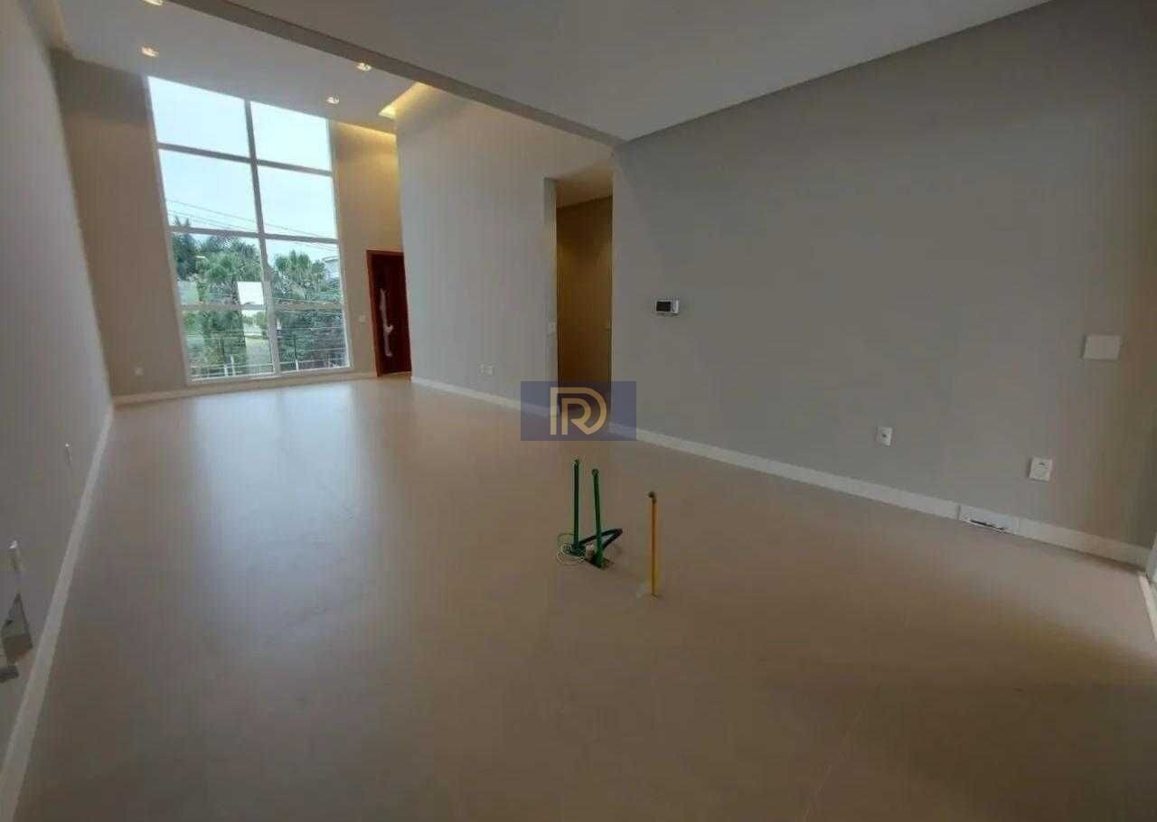 Casa, 3 quartos, 240 m² - Foto 4