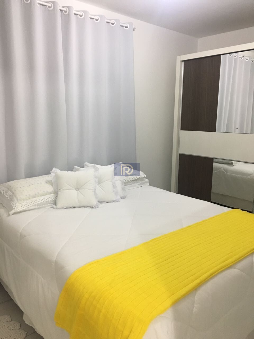 Apartamento à venda com 2 quartos, 70m² - Foto 4