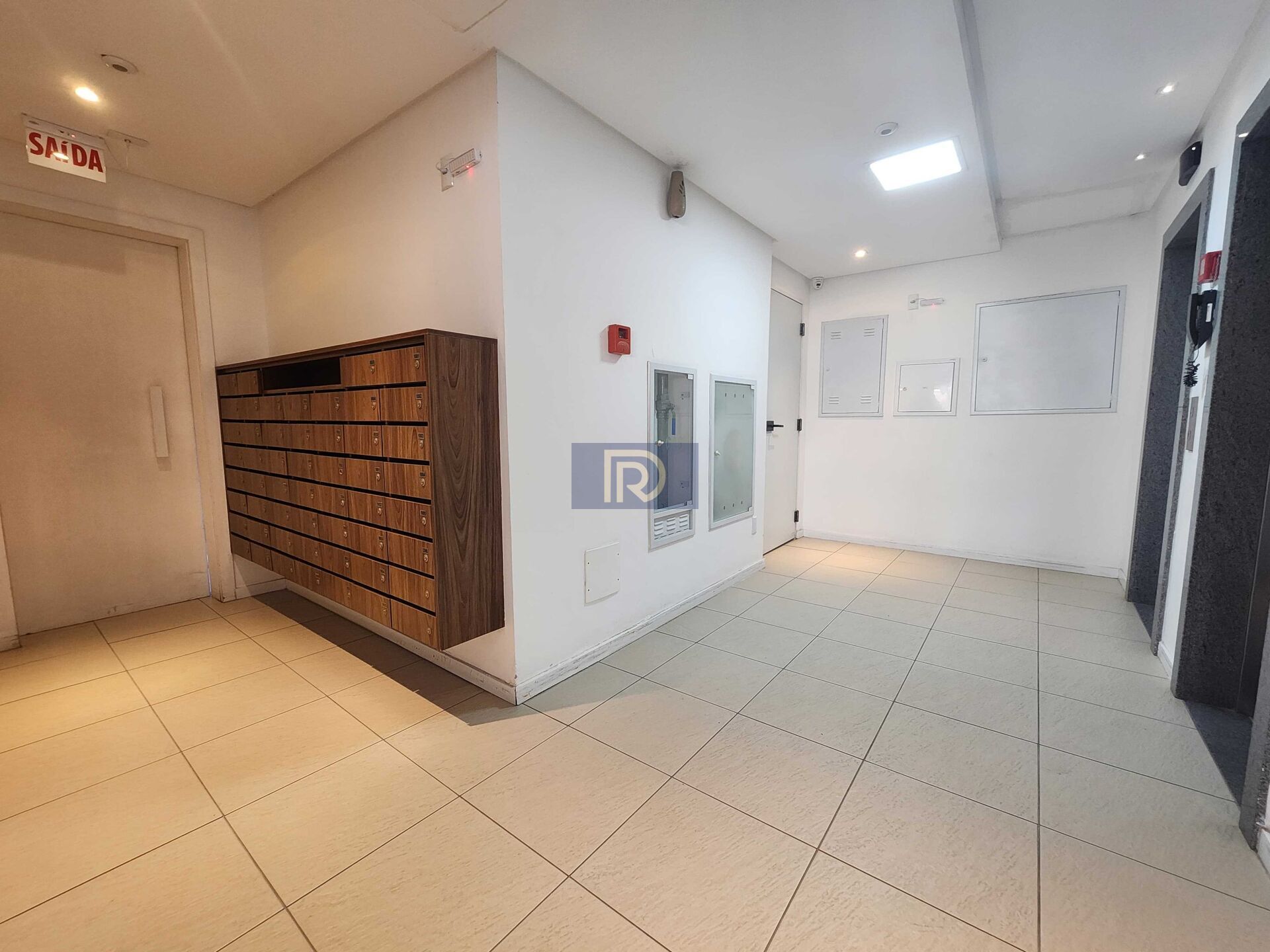 Apartamento à venda com 2 quartos, 60m² - Foto 16