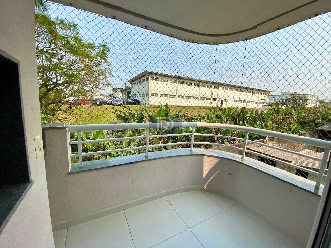 Apartamento à venda com 2 quartos, 60m² - Foto 5