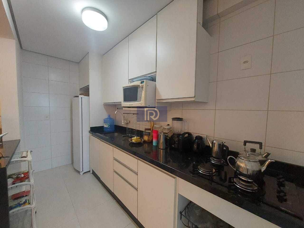 Apartamento à venda com 2 quartos, 98m² - Foto 4