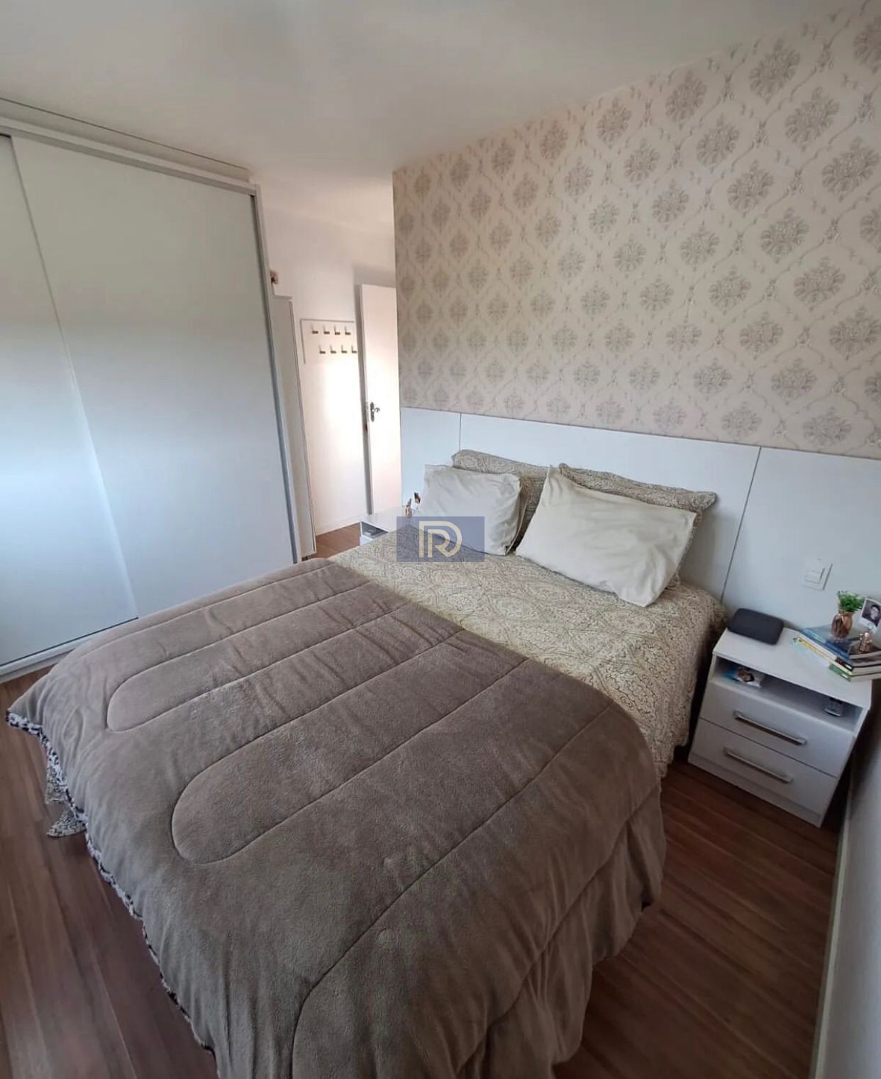 Apartamento à venda com 2 quartos, 85m² - Foto 8