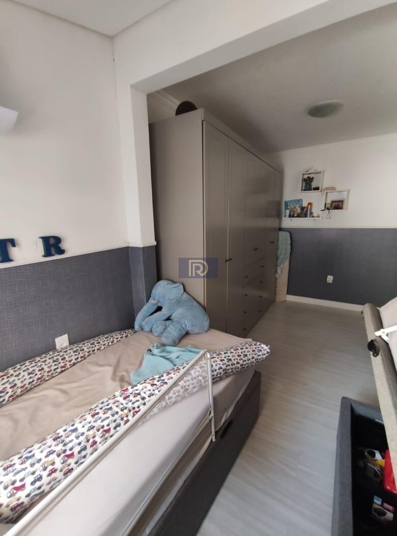 Casa à venda com 2 quartos, 70m² - Foto 12