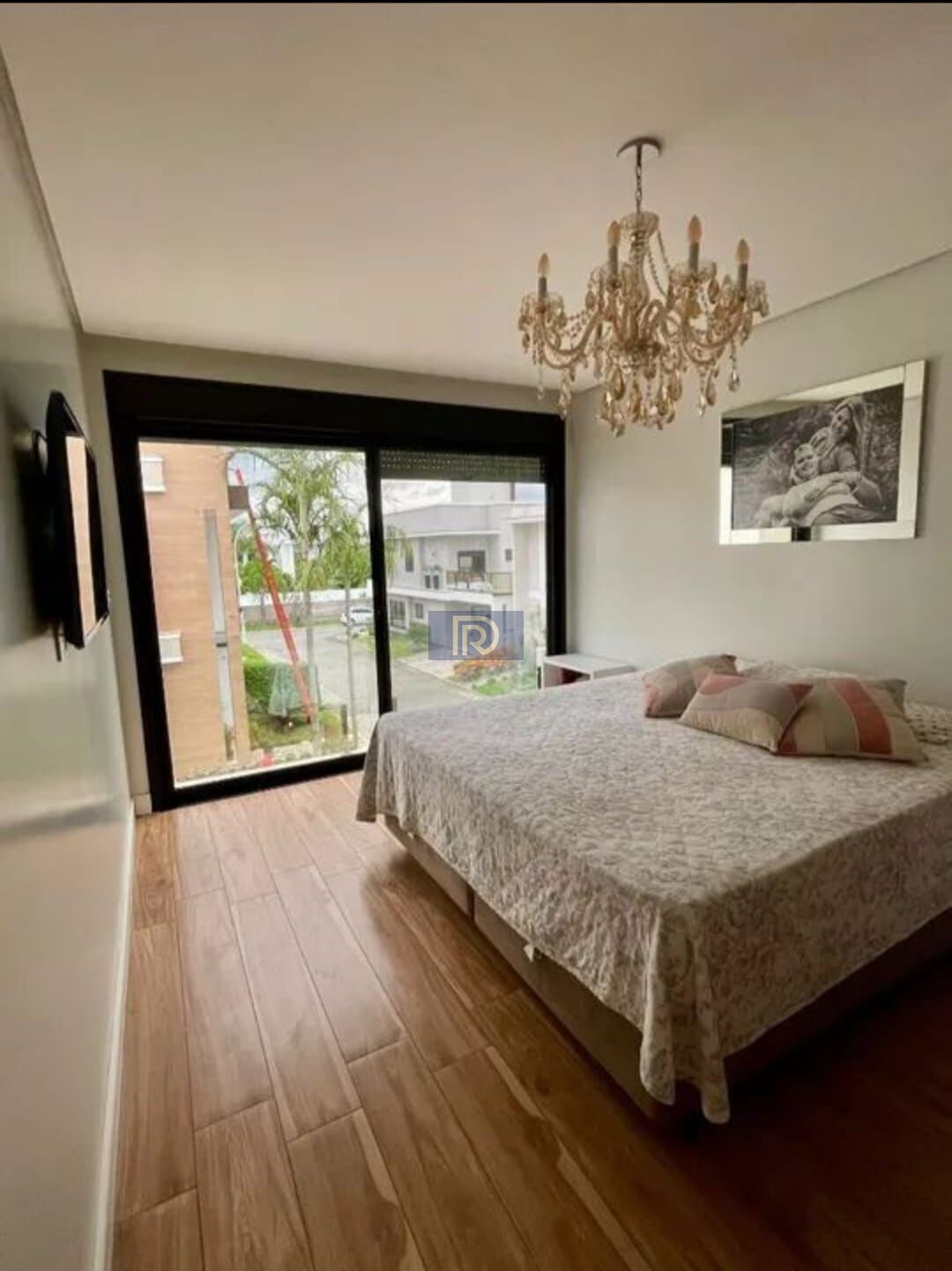 Casa à venda com 3 quartos, 238m² - Foto 9