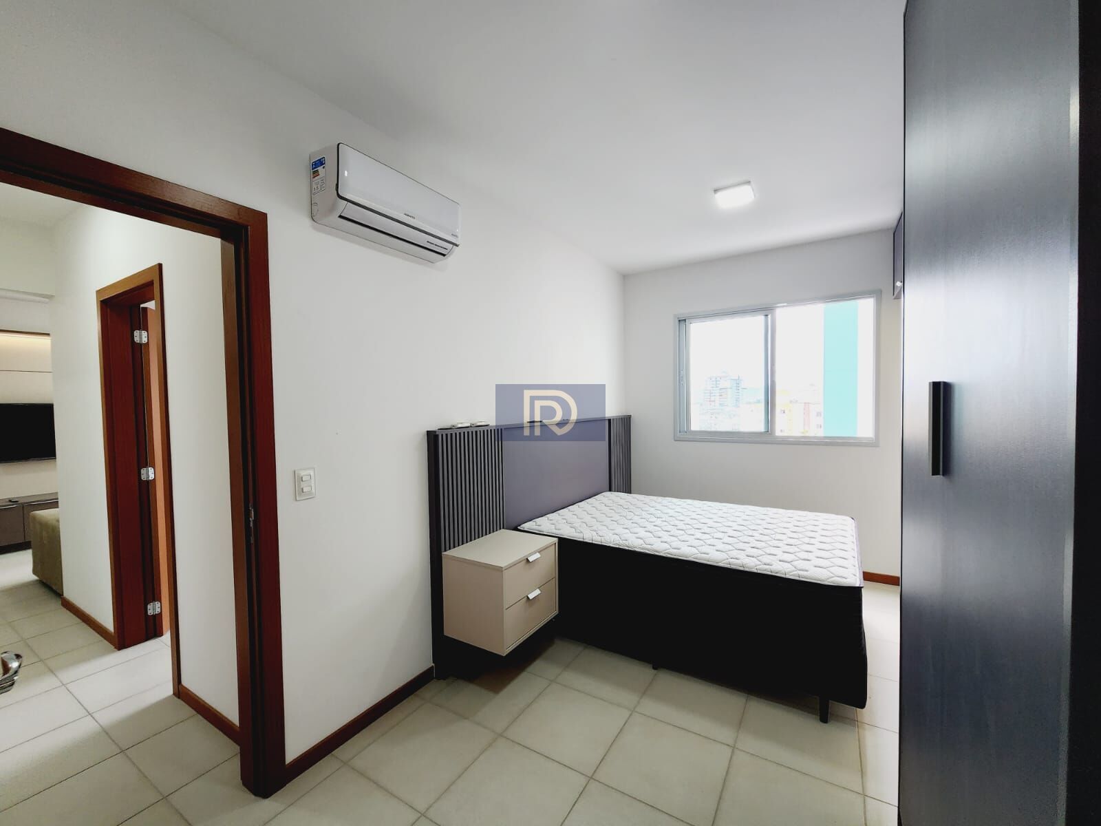 Apartamento à venda com 2 quartos, 67m² - Foto 8