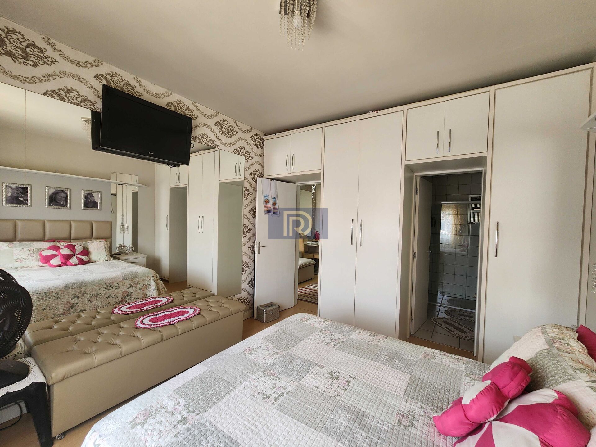 Apartamento à venda com 1 quarto, 44m² - Foto 11