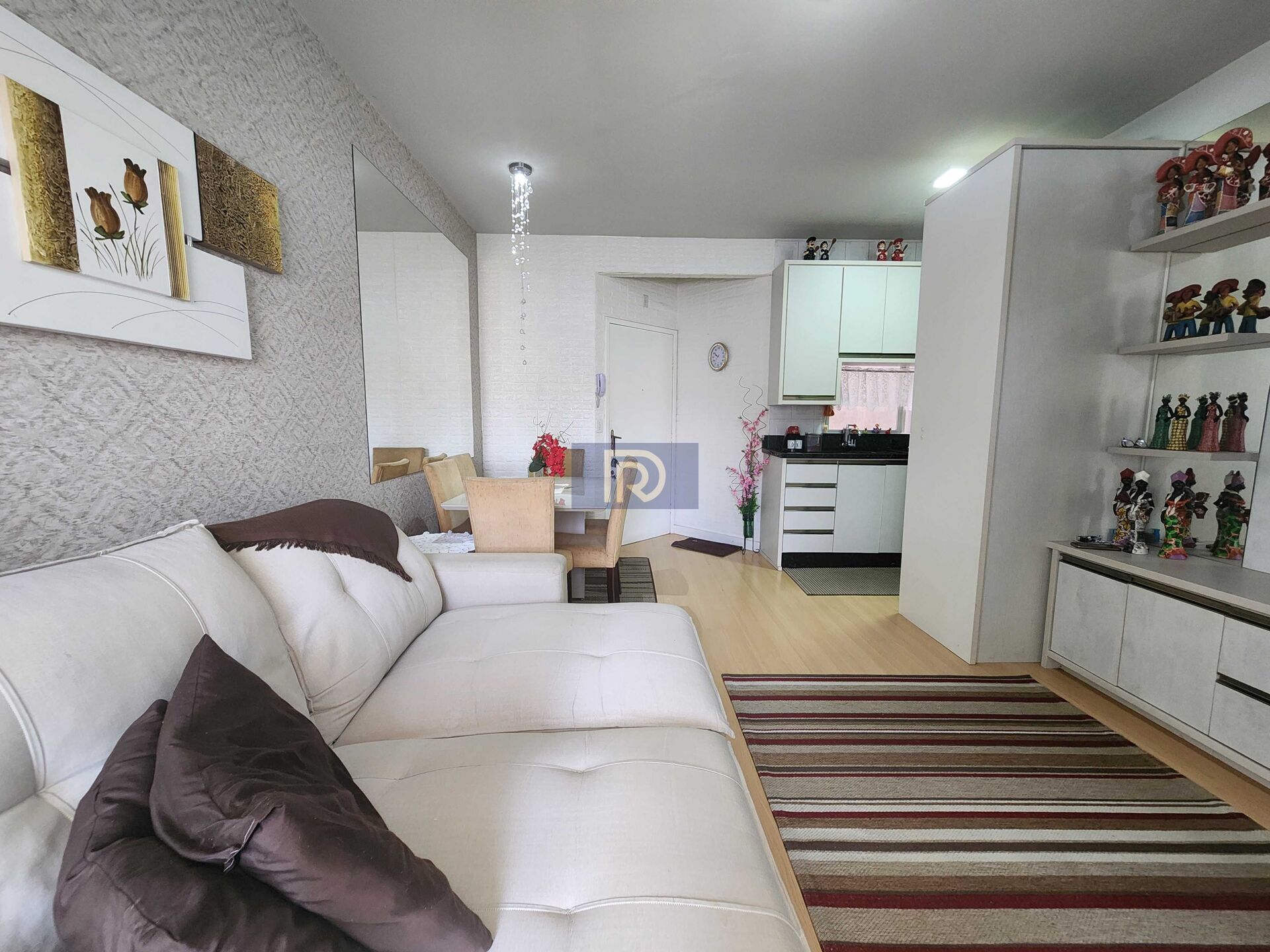 Apartamento à venda com 1 quarto, 44m² - Foto 1