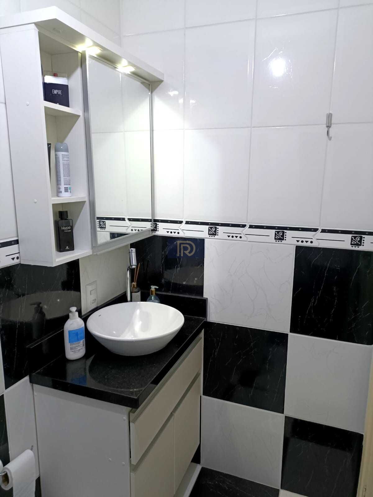 Apartamento à venda com 2 quartos, 55m² - Foto 11