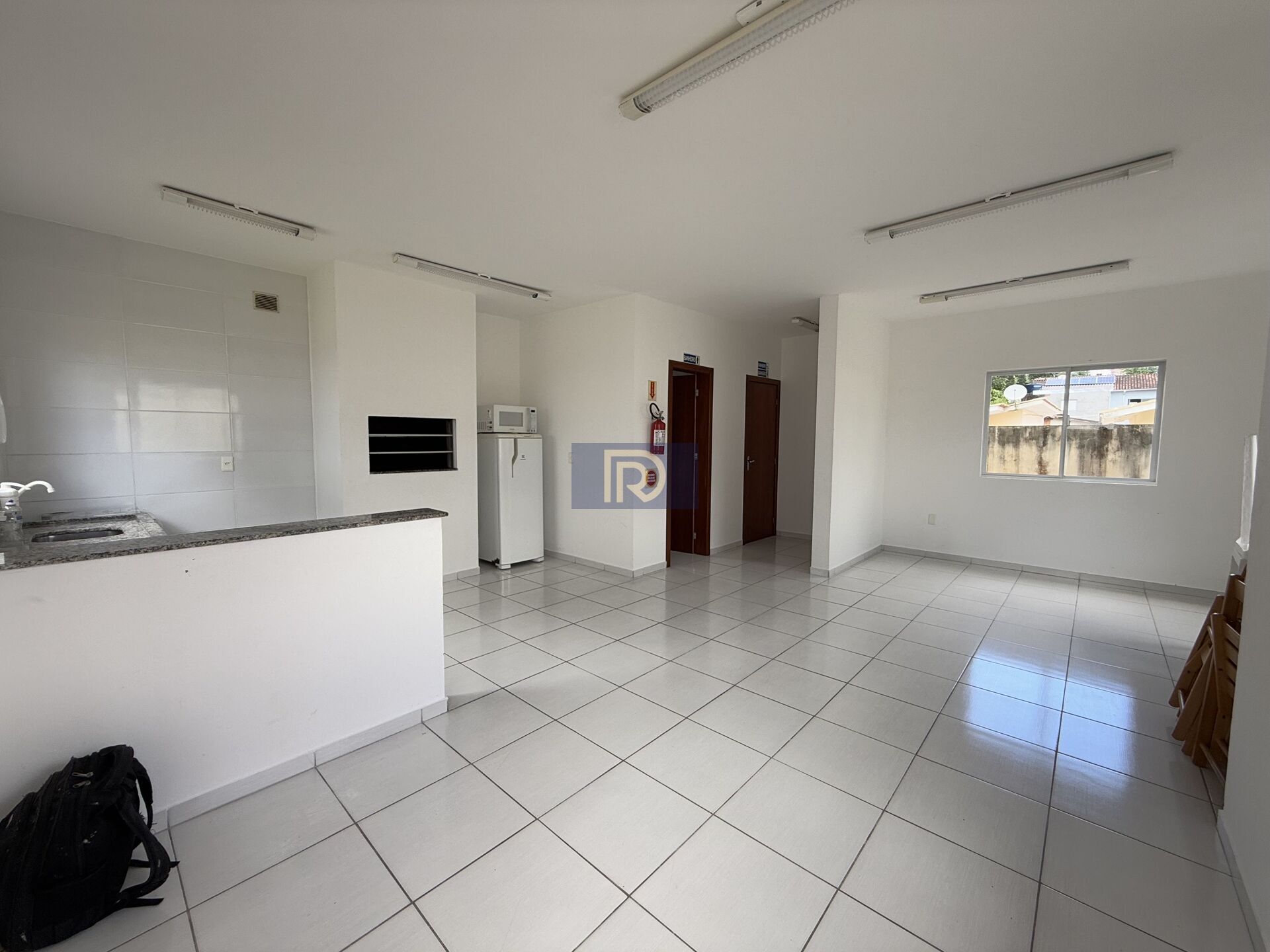 Apartamento à venda com 2 quartos, 57m² - Foto 17