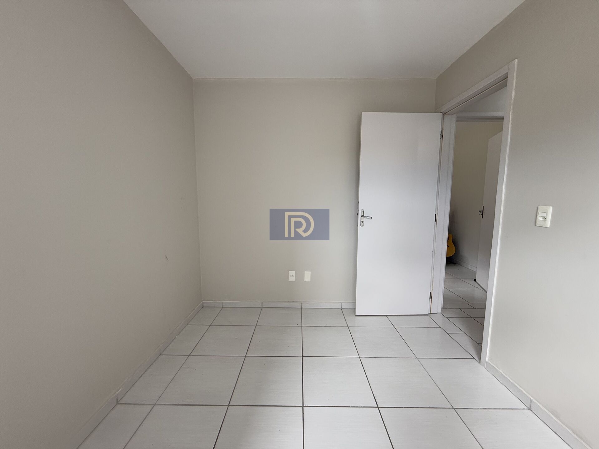 Apartamento à venda com 2 quartos, 57m² - Foto 11