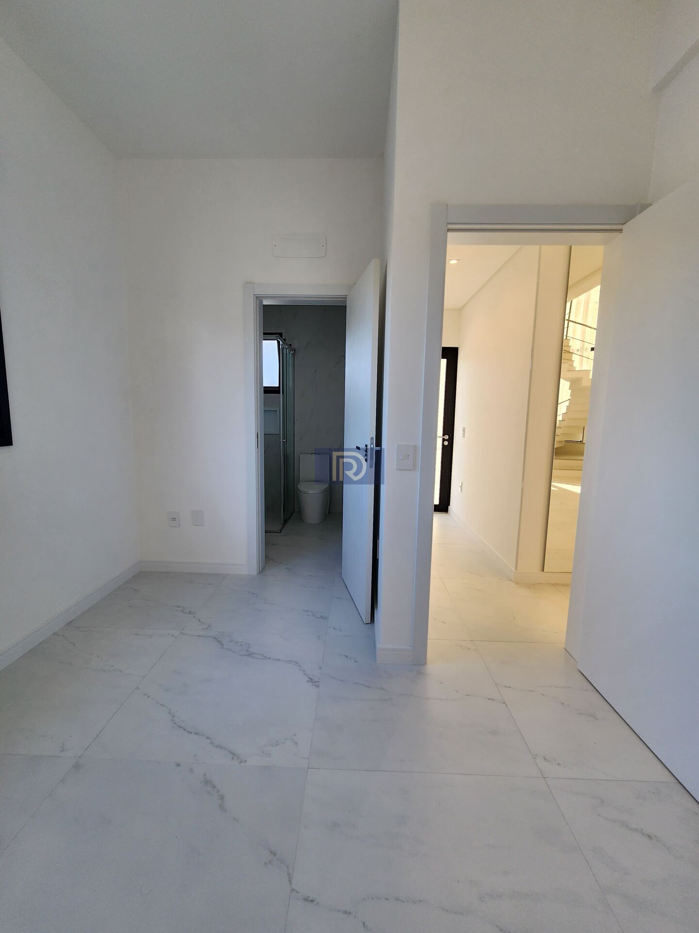 Casa à venda com 4 quartos, 241m² - Foto 20