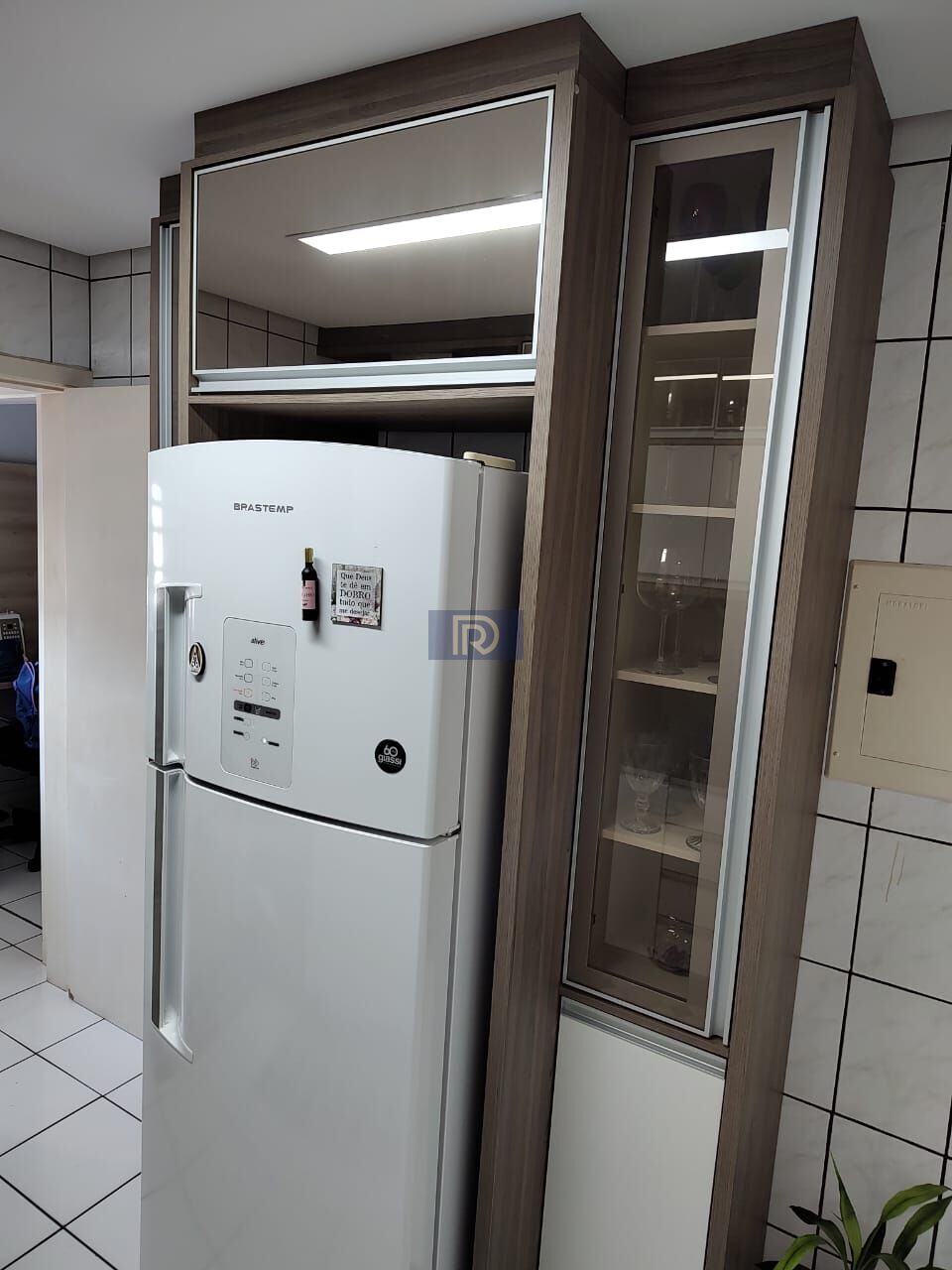 Apartamento à venda com 3 quartos, 101m² - Foto 8