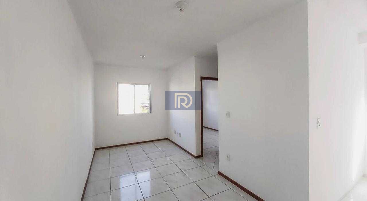 Apartamento à venda com 2 quartos, 45m² - Foto 4