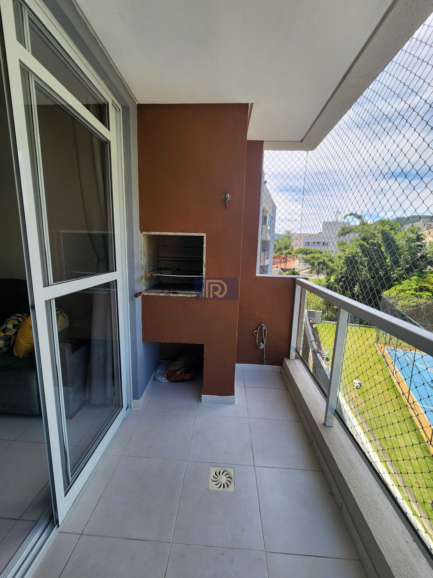 Apartamento à venda com 2 quartos, 68m² - Foto 9