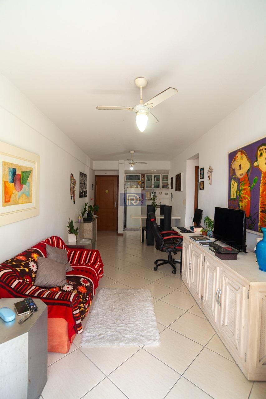 Apartamento à venda com 2 quartos, 73m² - Foto 3