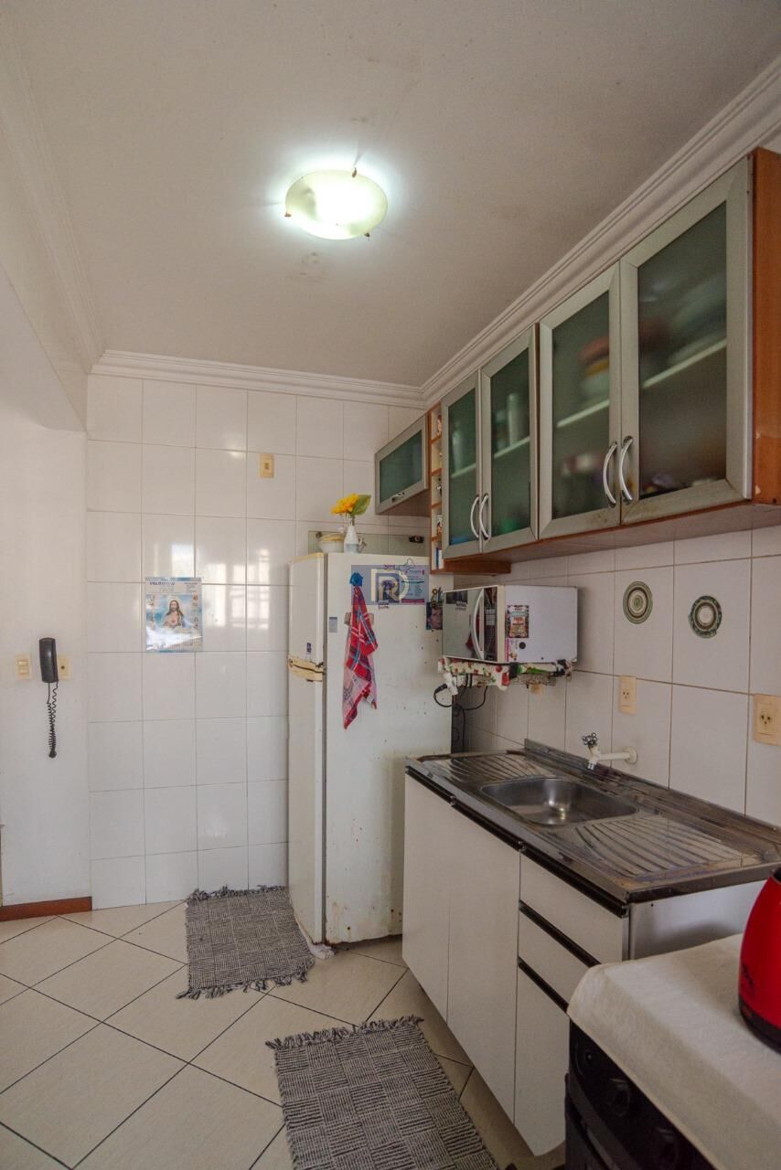 Apartamento à venda com 2 quartos, 73m² - Foto 6