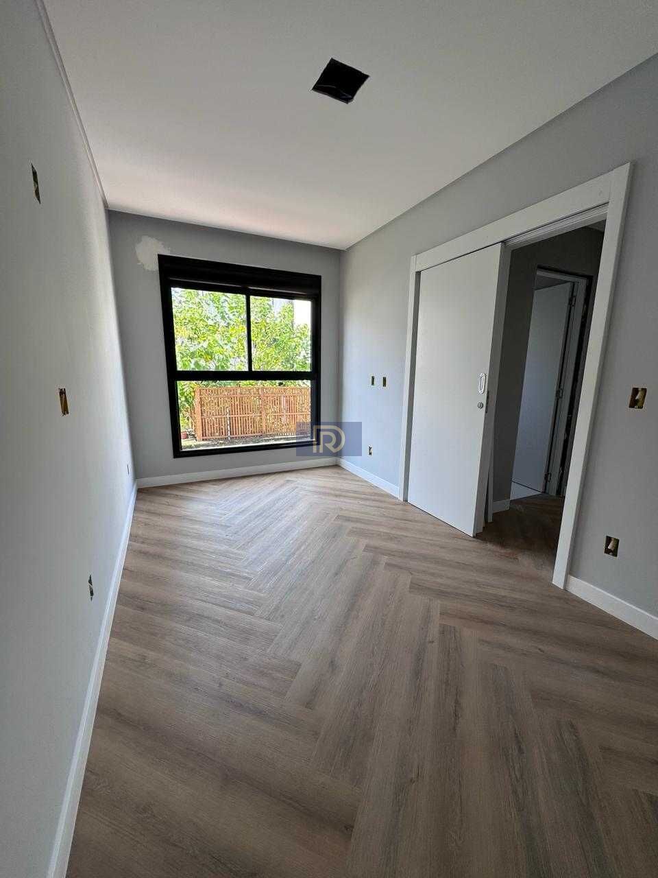 Casa à venda com 3 quartos, 196m² - Foto 8