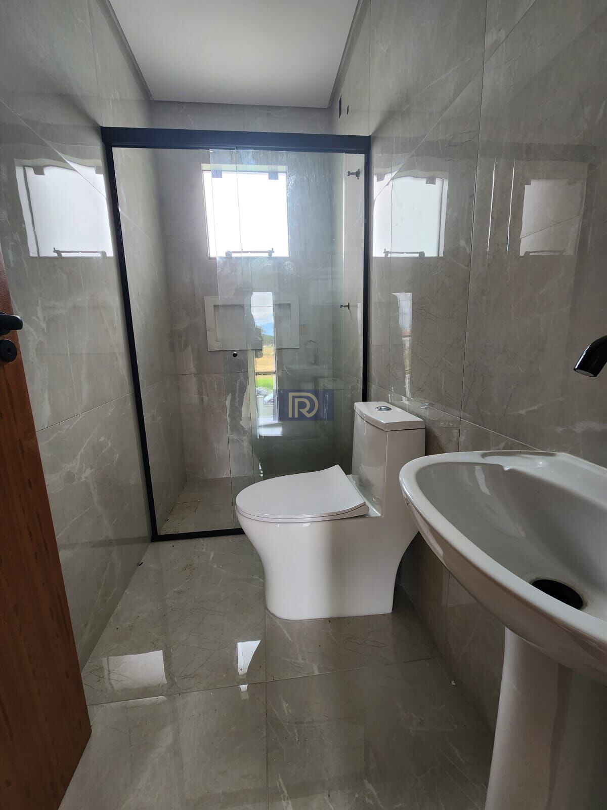 Sobrado à venda com 2 quartos, 75m² - Foto 13