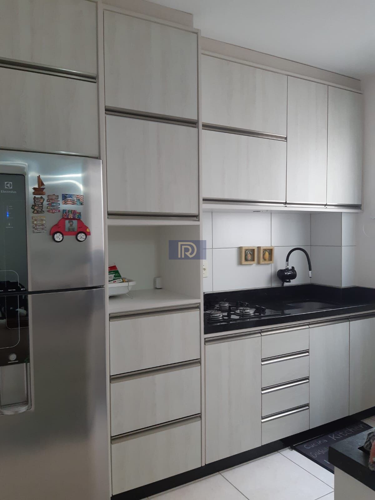 Apartamento à venda com 2 quartos, 50m² - Foto 2