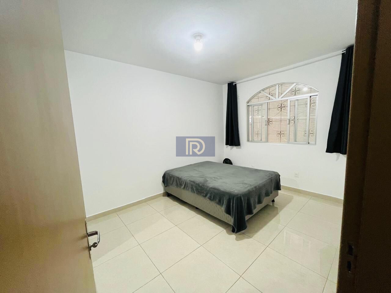 Apartamento à venda com 2 quartos, 62m² - Foto 13