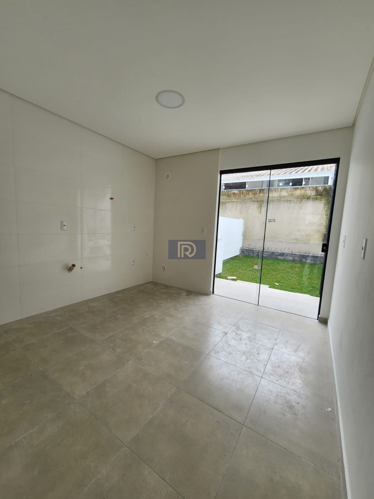 Sobrado à venda com 2 quartos, 72m² - Foto 5